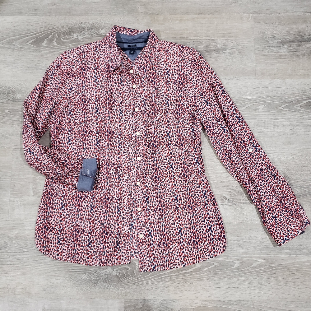 Tommy Hilfiger Button Down Shirt  Adjustable Sleeve